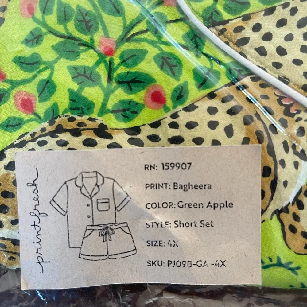 Printfresh Lime Green Jungle Cat Pajama Set - Picture 2 of 2